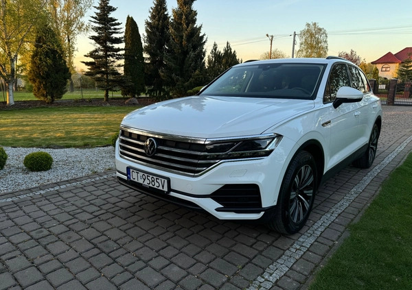 Volkswagen Touareg cena 148000 przebieg: 156000, rok produkcji 2020 z Radomsko małe 326